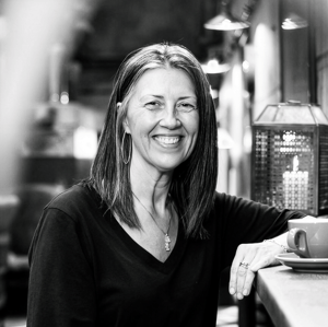 Portrait of Deborah Bulcock, Executive Coach & Strategic Advisor